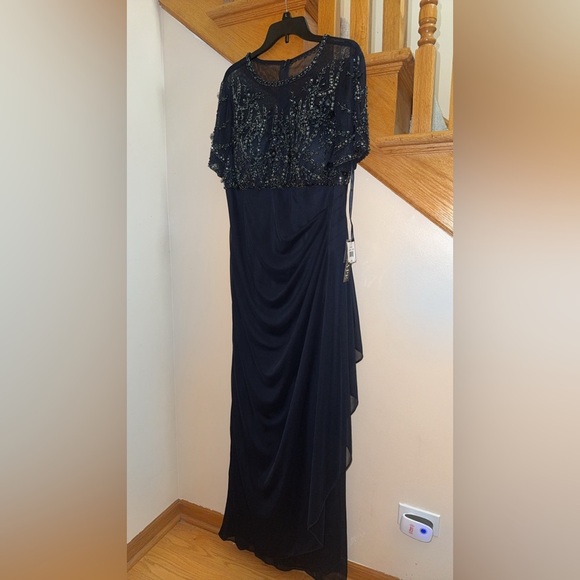 XSCAPE Women’s Navy Dress Beaded Empire-Waist Formal Gown Plus Size 14W -DISPLAY - Picture 5 of 12
